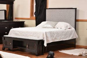Somerset Bed w/ Bench Footboard
